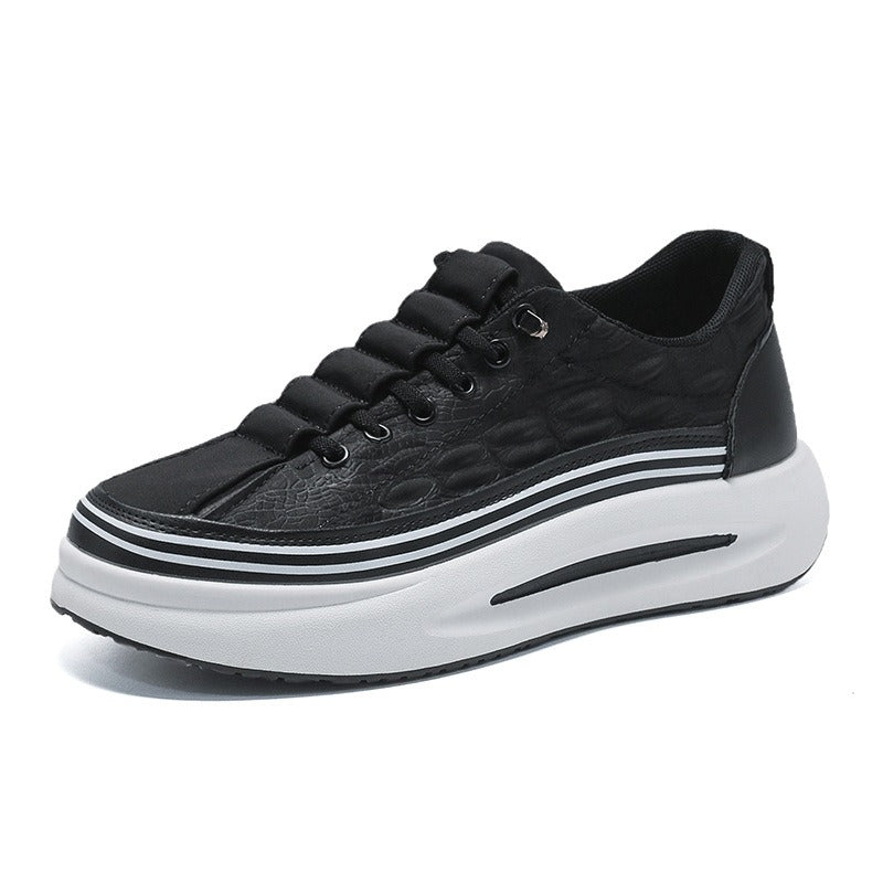 New breathable Men's sneaker versatile thick soled sports shoe trendy shoes