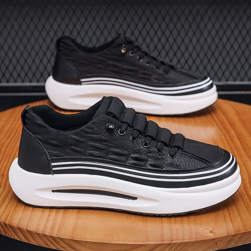 New breathable Men's sneaker versatile thick soled sports shoe trendy shoes